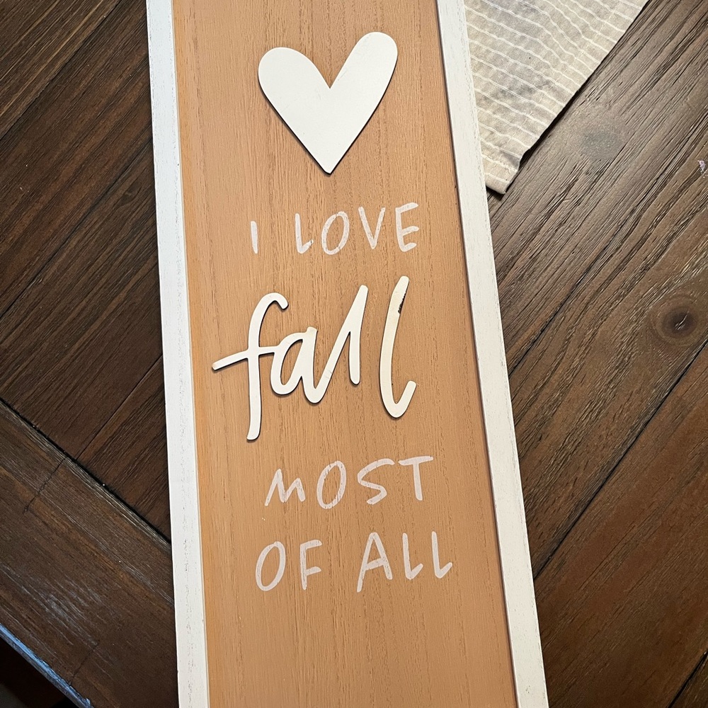Target Bullseye’s Playground Fall Sign